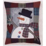 A SNOWMAN'S GIFT PILLOW  QUILT PATTERN