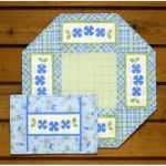 TABLE MAT - SPRING FLOWER PATTERN