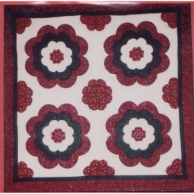 HEARTS IN BLOOM QUILT PATTERN*