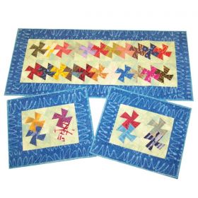 Charmed Twister Table Runner & Placemats Pattern